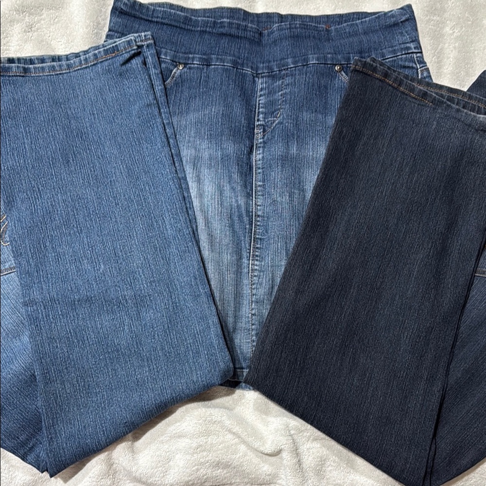 Jag Jeans Straight Leg Blue and Black Denim Collection